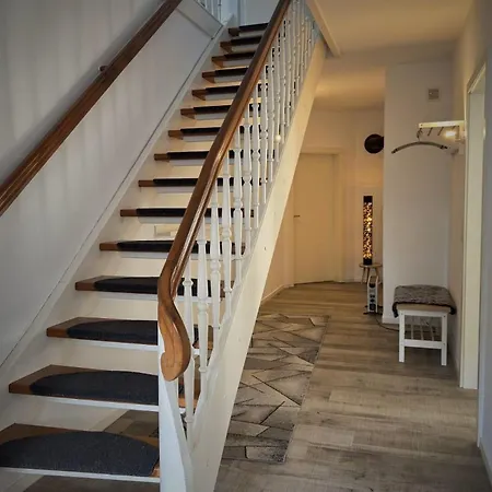 Bei Den Beckers 度假居 *